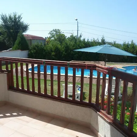 Morski Briz Hotel Balčik